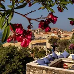 Beba - Luxury Boutique In The Centre