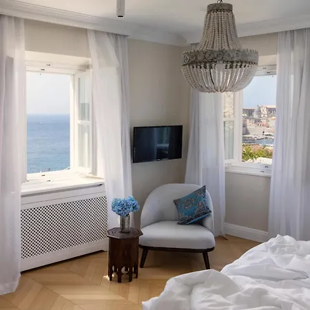 Beba - Luxury Boutique In The Centre * Ντουμπρόβνικ